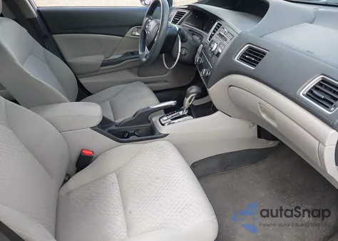 2015 Honda Civic Lx z USA, uszkodzony, nr VIN 19XFB2F57FE217449